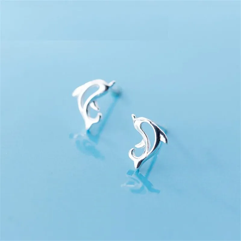 New Fashion Little Dolphin 925 Sterling Silver Jewelry Personality Ocean Simple Animal Popular Women Stud Earrings E120