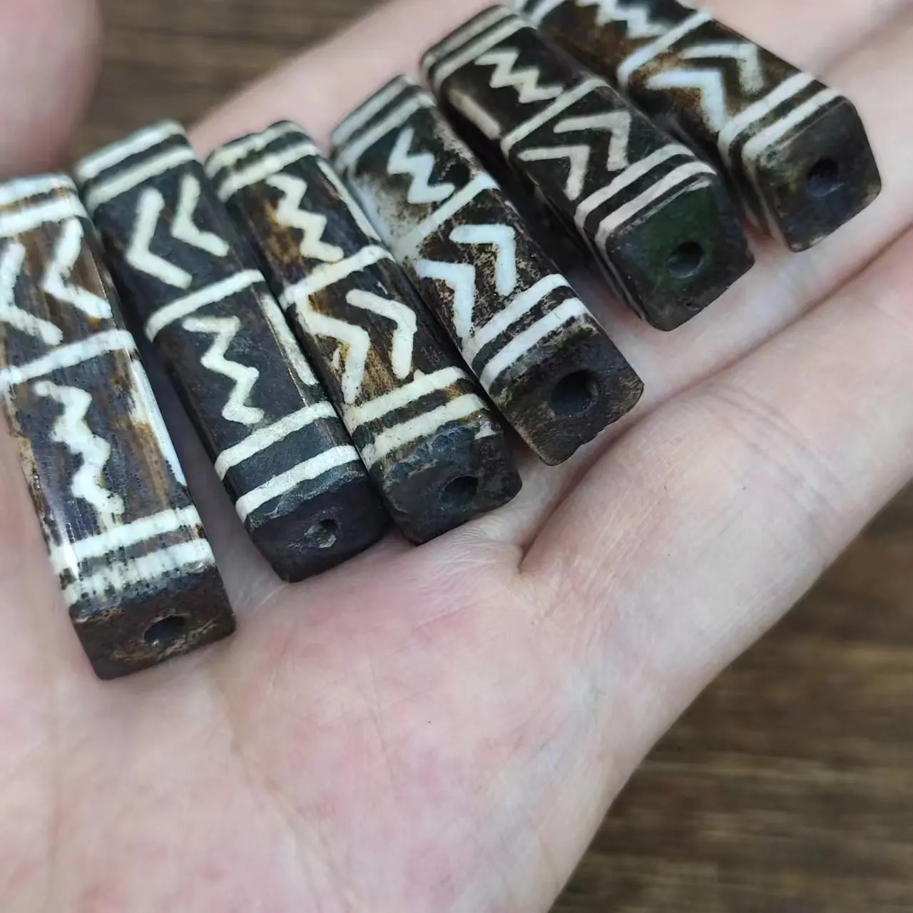 1pcs/lot natural Buntik rectangular cylindrical bead Thousand-year-old wood Jade Mysterious ancient patterns Accessories jewelry