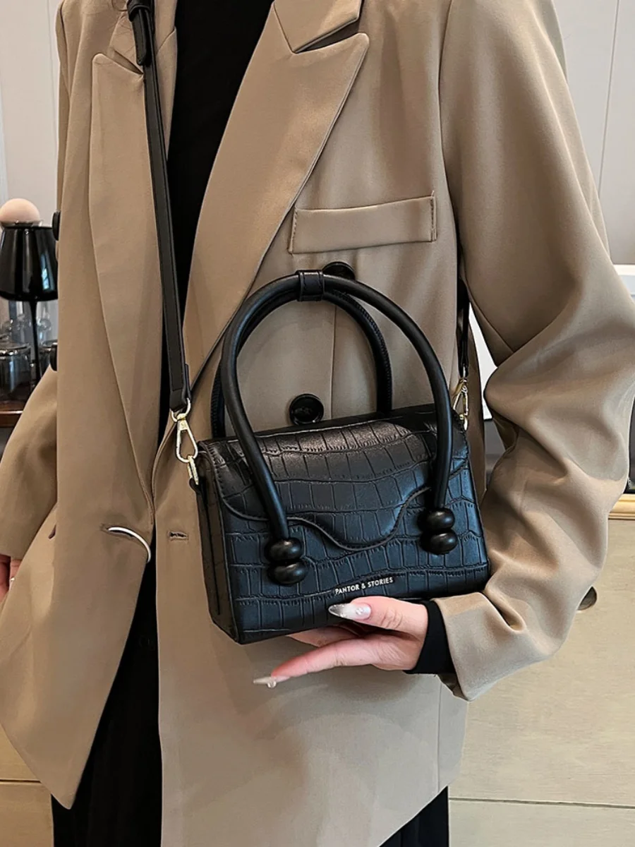 

Chic Women's Mini Handlebags 2024 Spring New Ladies Cracked PU Totes Korean Style Female Versatile Shoulder Crossbody Bags