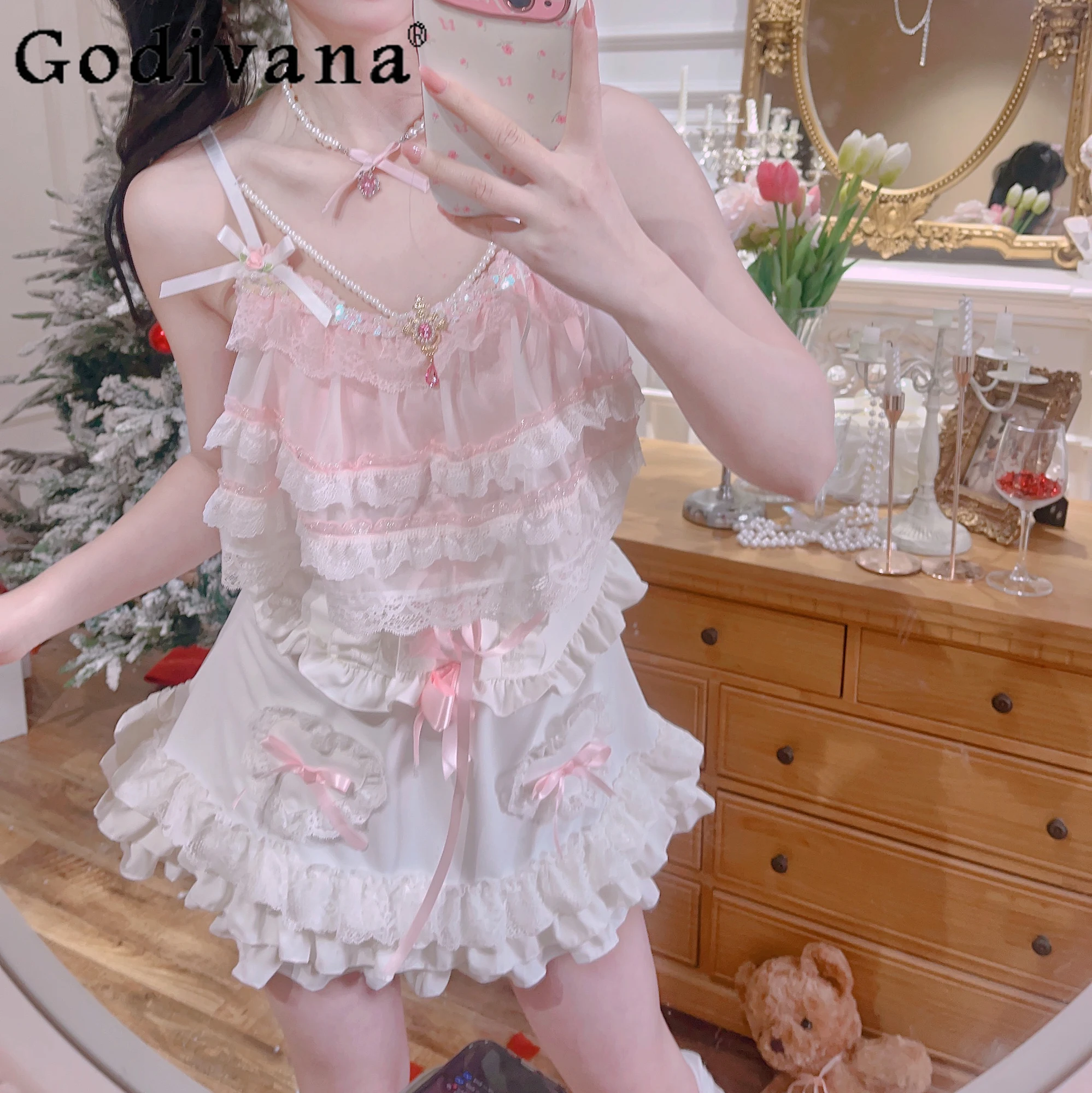 

2024 New Fashion Girly Harajuku Sweet Cute Slim-Fit Elegant Camisole Women Bow Pearl Lace Sexy Sling Y2k Tops Kawaii Clothes