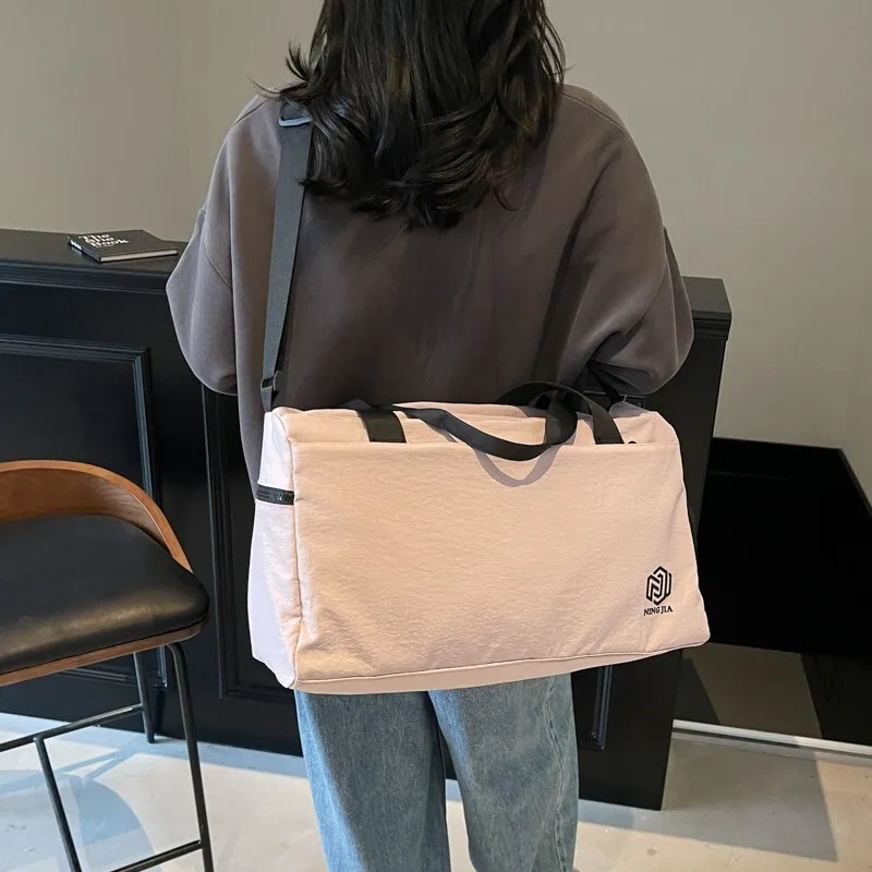 

2025 Fashion Simple Casual Travel Bag Large Capacity Luggage Storage Bag Water-Resistant Dry-Wet Separation