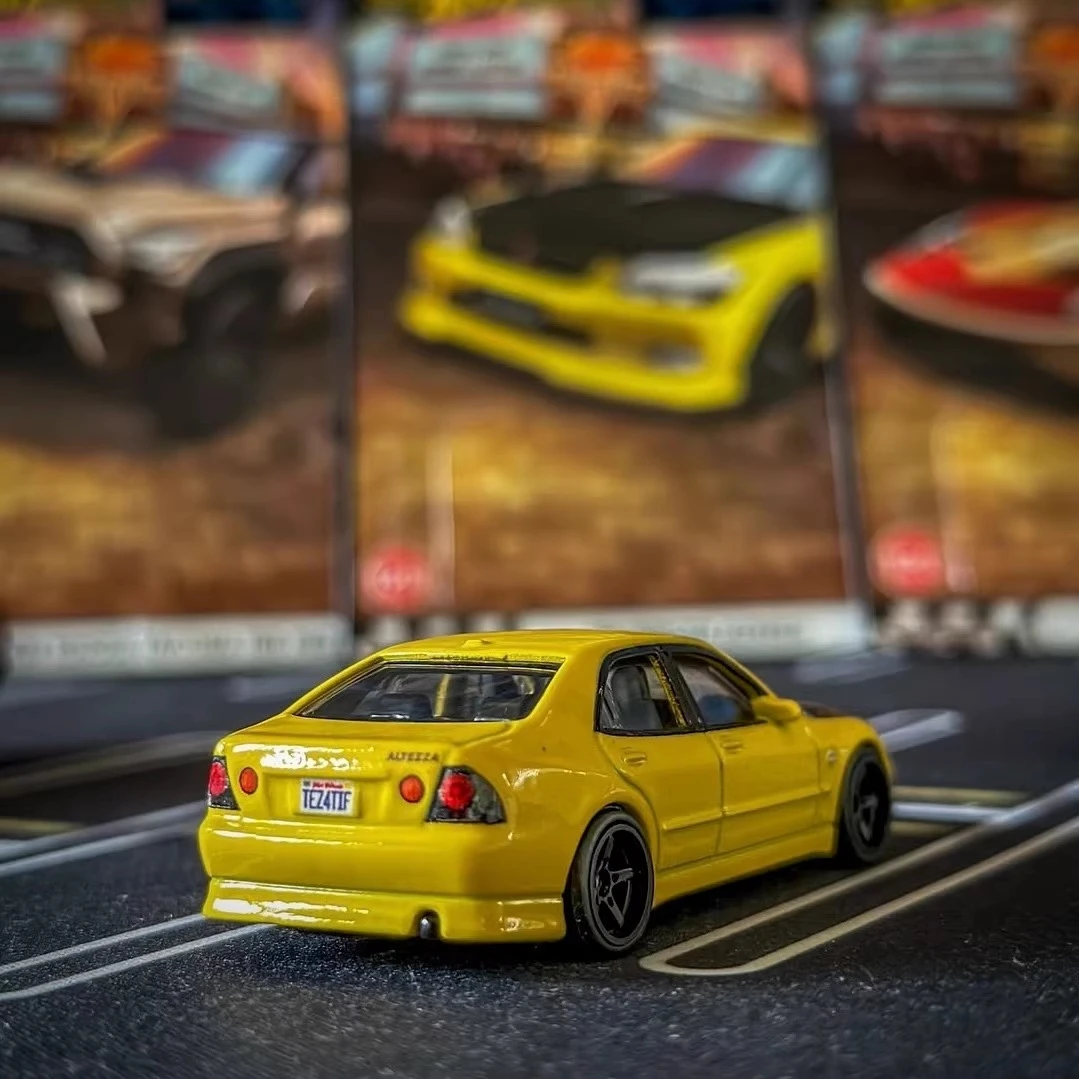 Hot Wheels Premium '98 Toyota Altezza Boulevard 1:64 مقياس يموت الصب تحصيل نموذج سيارة مجموعة سبيكة سيارة لعبة الأولاد هدية