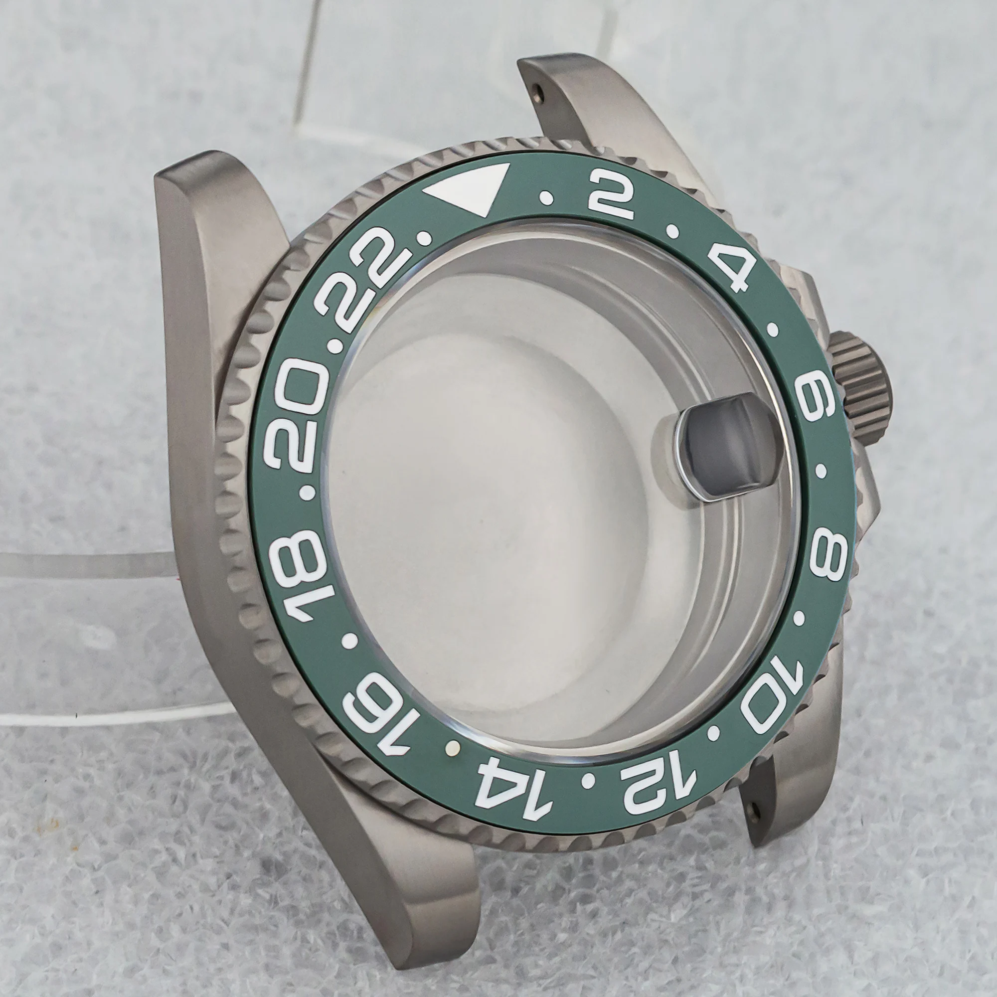 

Titanium Watch Case GMT Case 10ATM Waterproof Titanium Watch Case Sapphire Glass For NH35 NH36 eta2824 Movement