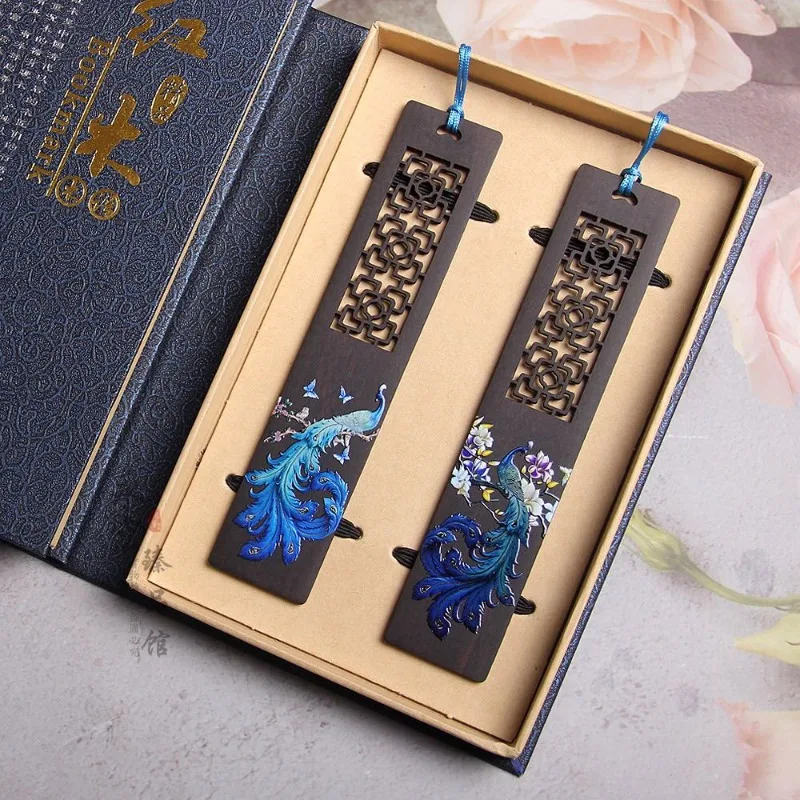 

Ажурные деревянные закладки из черного дерева Павлин, ручная роспись для книг, элегантная подарочная коробка, сувенир для отправки родителей и друзей
