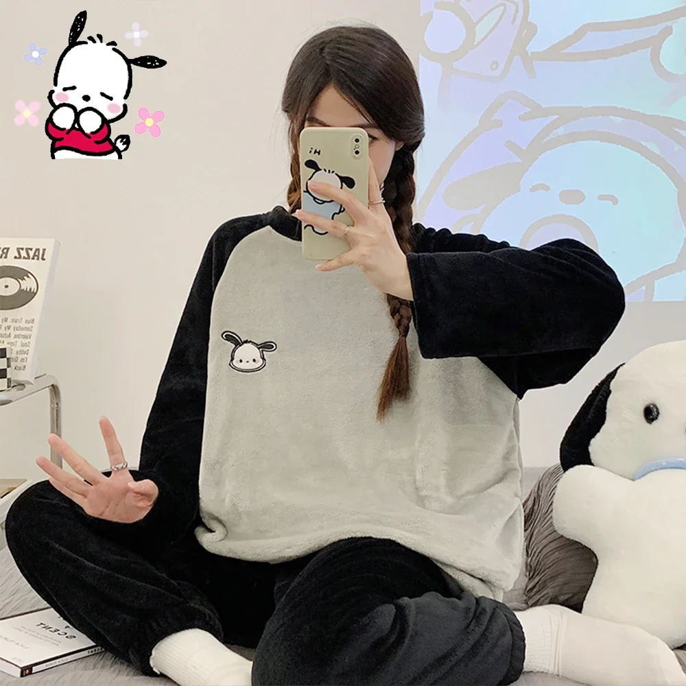 

Kawaii плюшевый теплый пижамный комплект Pochacco для женщин Sanrio аниме My Melody коралловый флис утепленная домашняя одежда с героями мультфильмов милая ночная рубашка для девочек