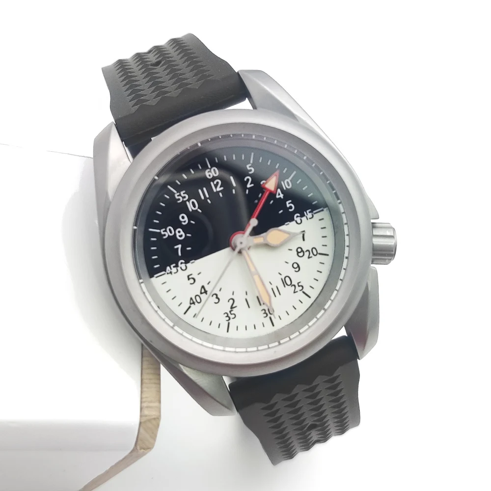 High quality 40mm Men's diving mechanical watch,24-hour chronograph two-color dial,Luminous,NH35 automatic movement Rubber strap