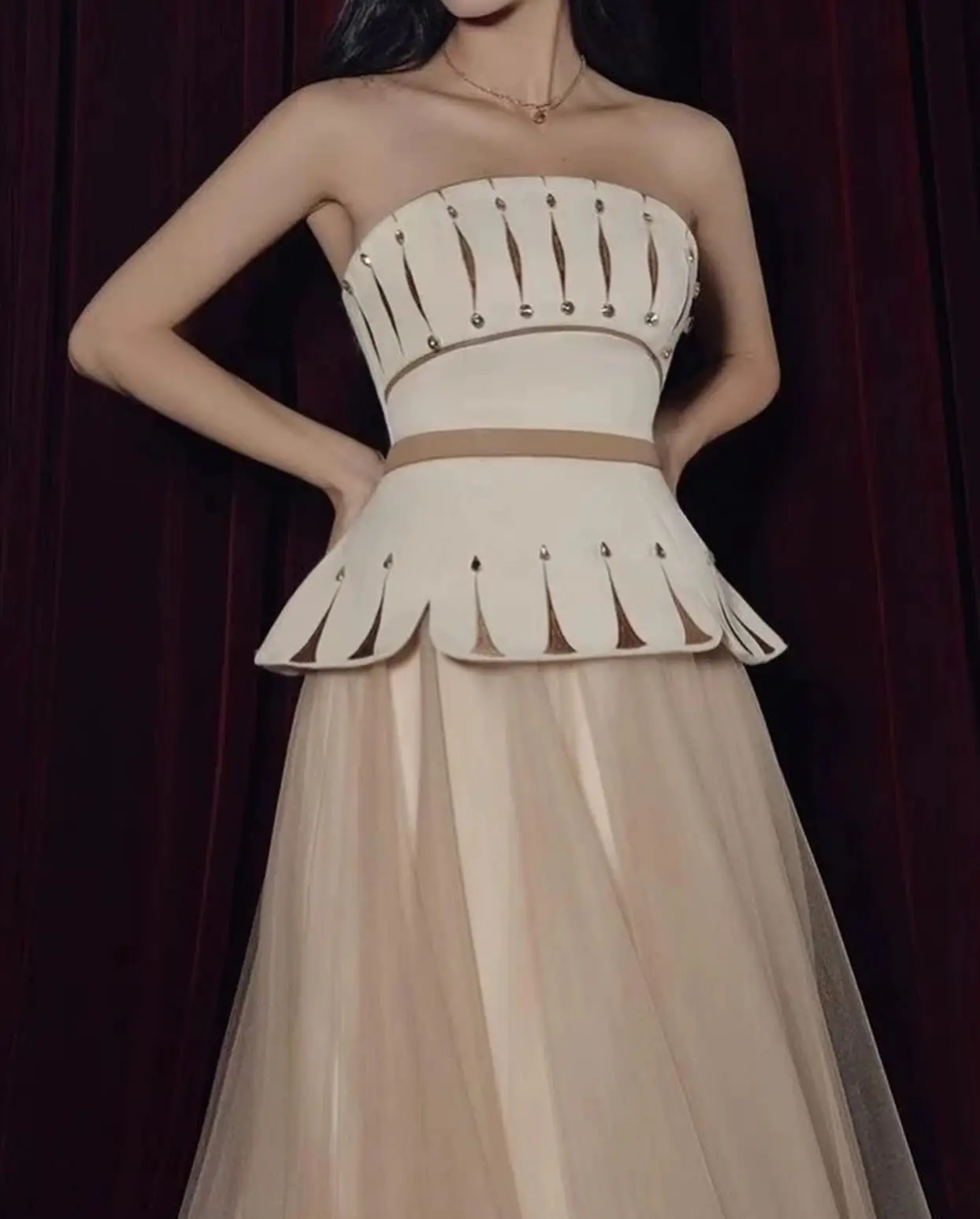 Customized Exquisite Chiffon Sequined Evening Dresses Delicate Sleeveless Strapless Celebrity Gowns Custom Size Prom Dress