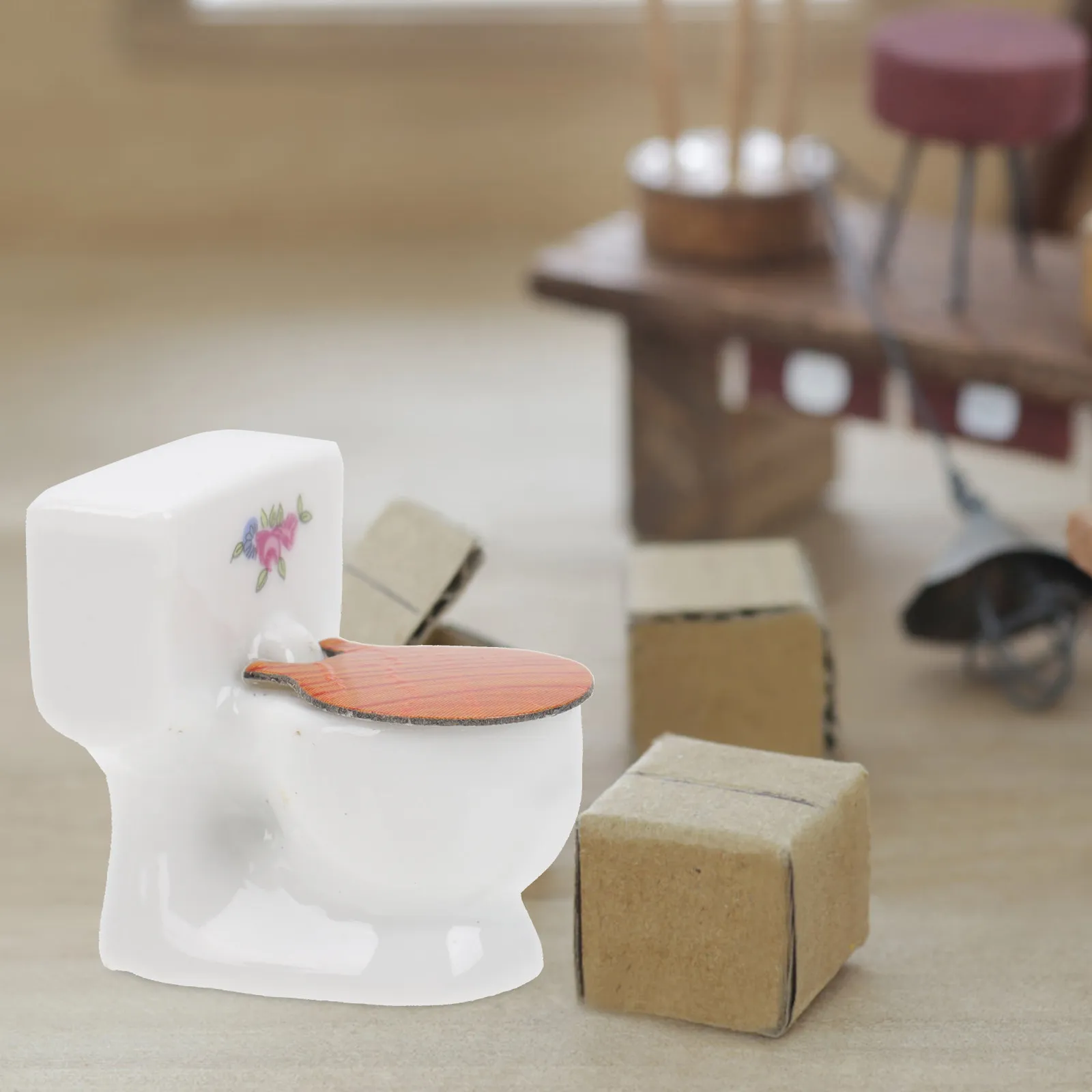 

1Set Mini Ceramic Toilet for Mini House Decor Realistic Bathroom Accessory Lightweight Decorative Fake Toilet Ceramic Bathroom
