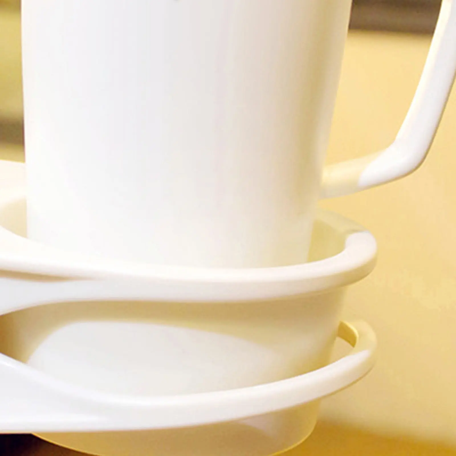 

Portable Desk Side Plastic Water Bottle Clip White Cup Holder Clamp Multifunctional Table Clip for Drink Phone Cosmetics
