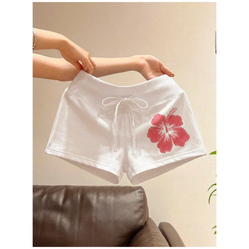 American Style Low Waist Hot Pants Women Summer Tight Fit Casual Design Printed Home Three-Quarter Length Pants
