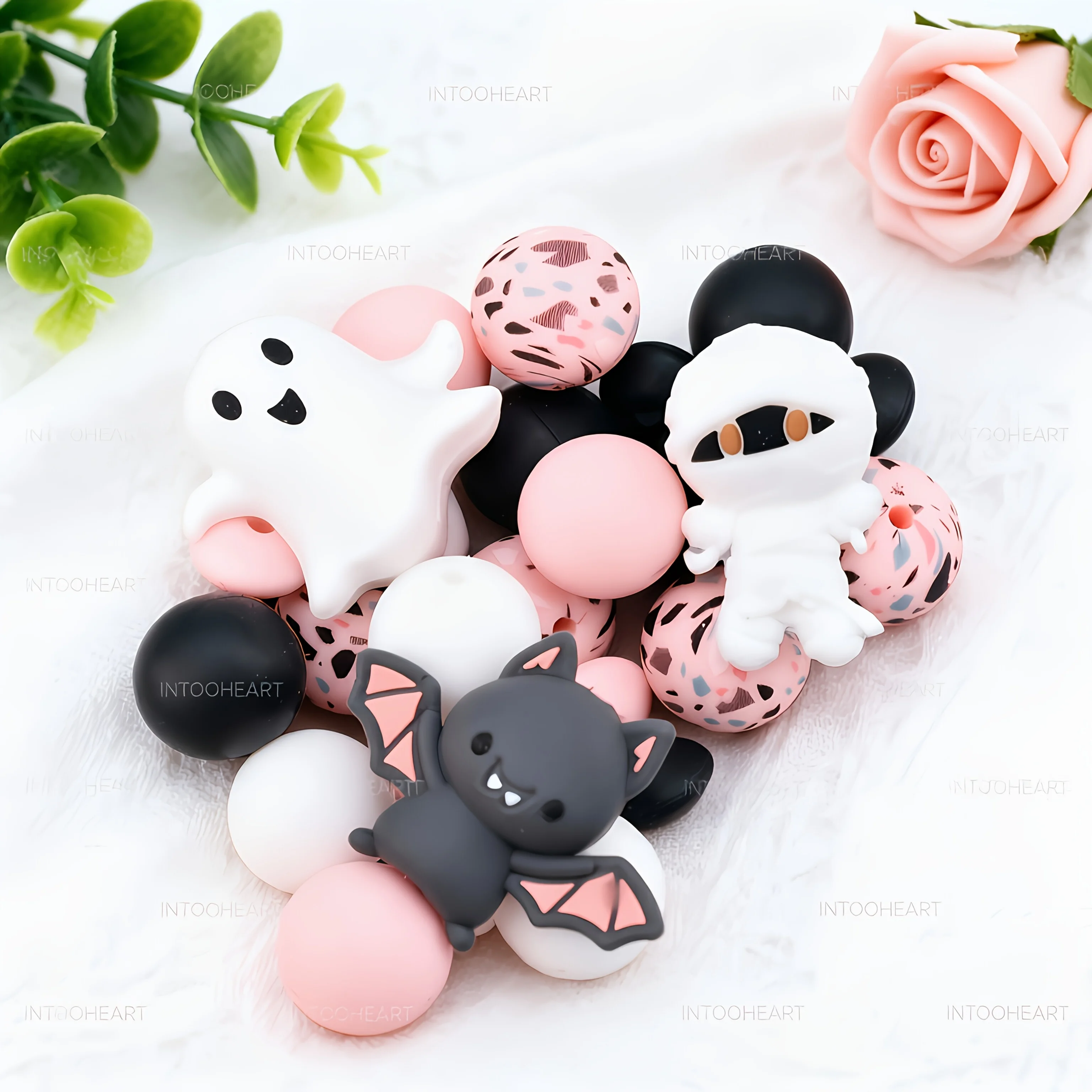 25/35/47Pcs Halloween-Themed Silicone Bead Set DIY Beaded Necklace Bracelet Decoration Pen Jewelry Pendant Etc. Holiday Birthday Gift