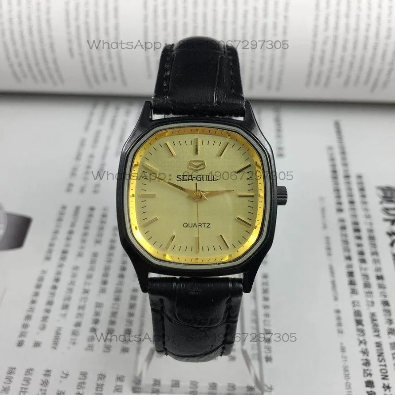 

24-Hour Shipping Seagull Brand Square Black Shell Strip Nail Yellow Quartz Watch, Diameter 31mm