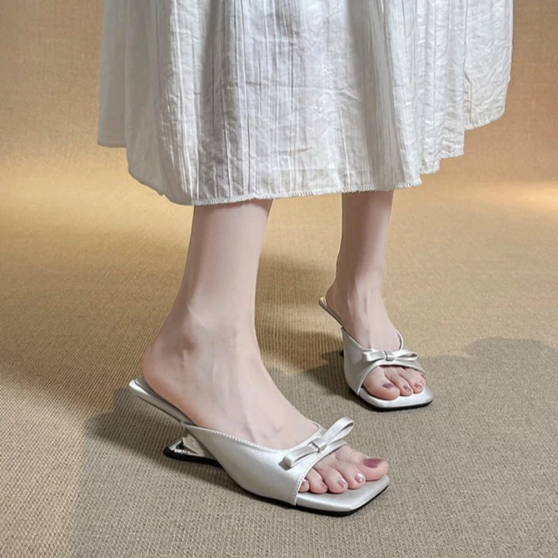 Fashion Square Elegant Solid Color High-heeled Women's Slippers Summer New Street Style Temperament Bow Slip-resistant Slippers.