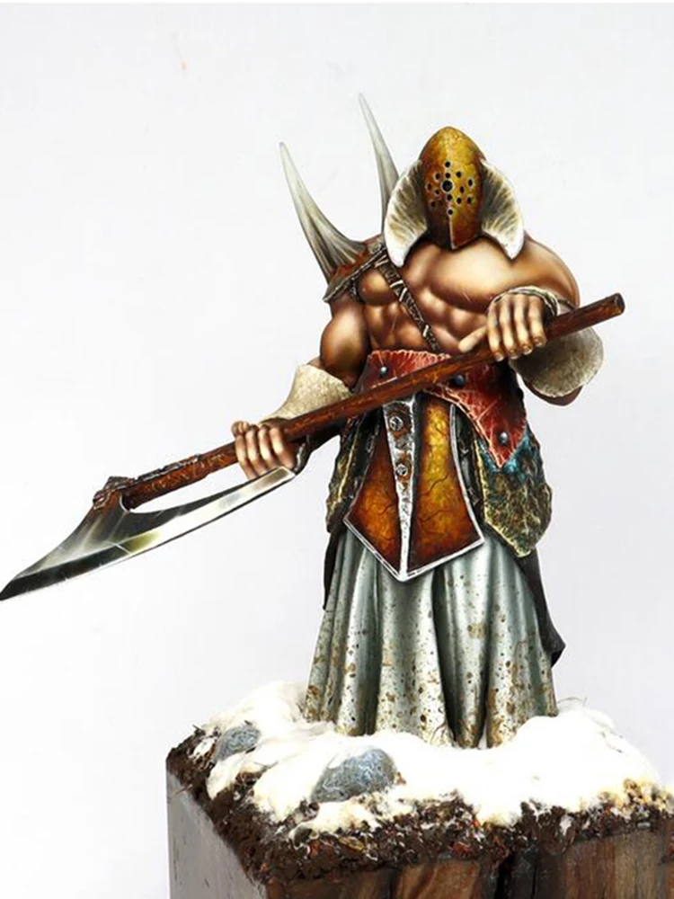 

Unassambled 1/24 ancient soldier stand fantasy Resin figure miniature model kits Unpainted