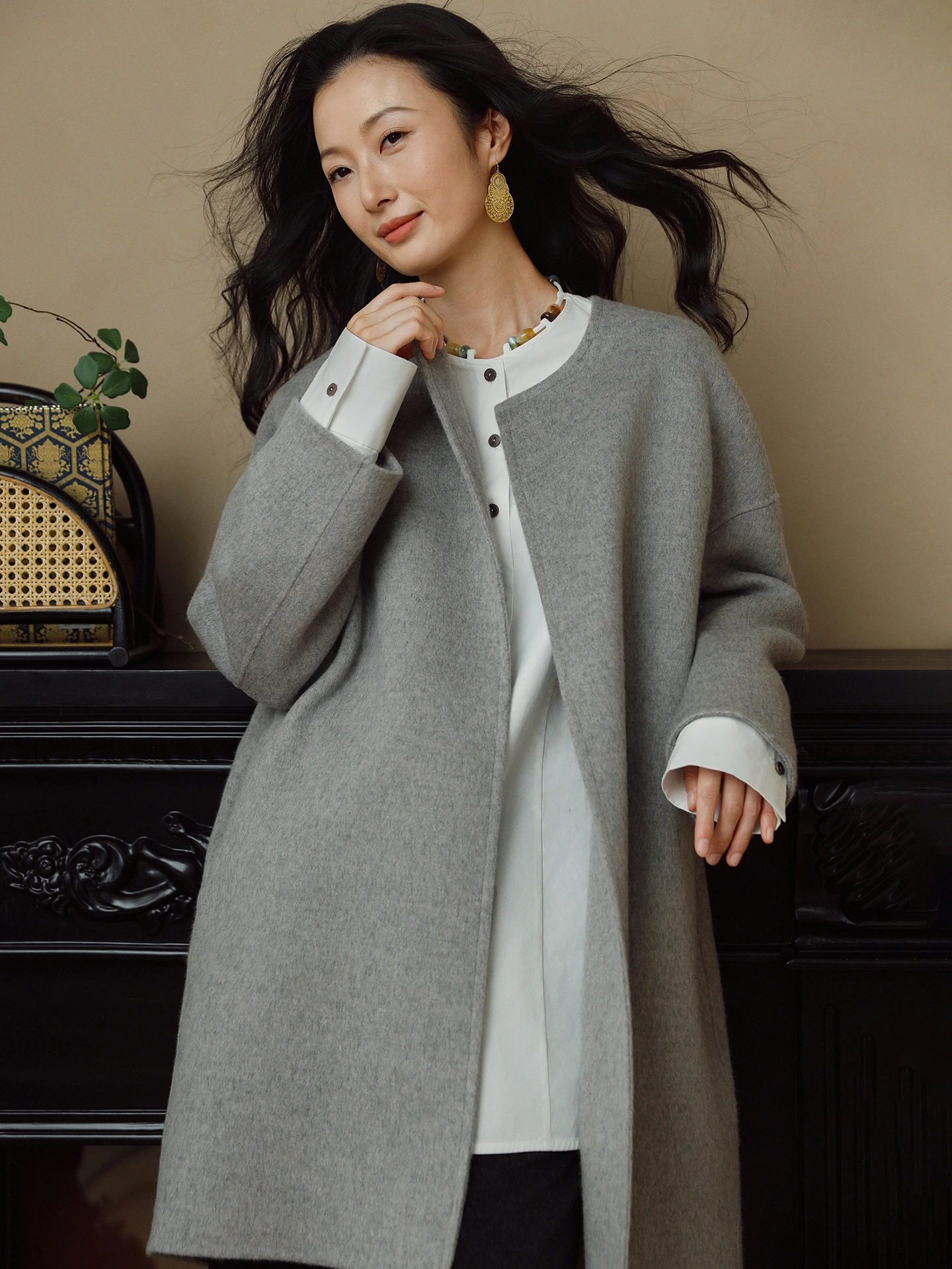 

Двустороннее шерстяное пальто, свободное женское пальто, простой дизайн, зимняя верхняя одежда Ele Feel, осенний сезон, Новое поступление