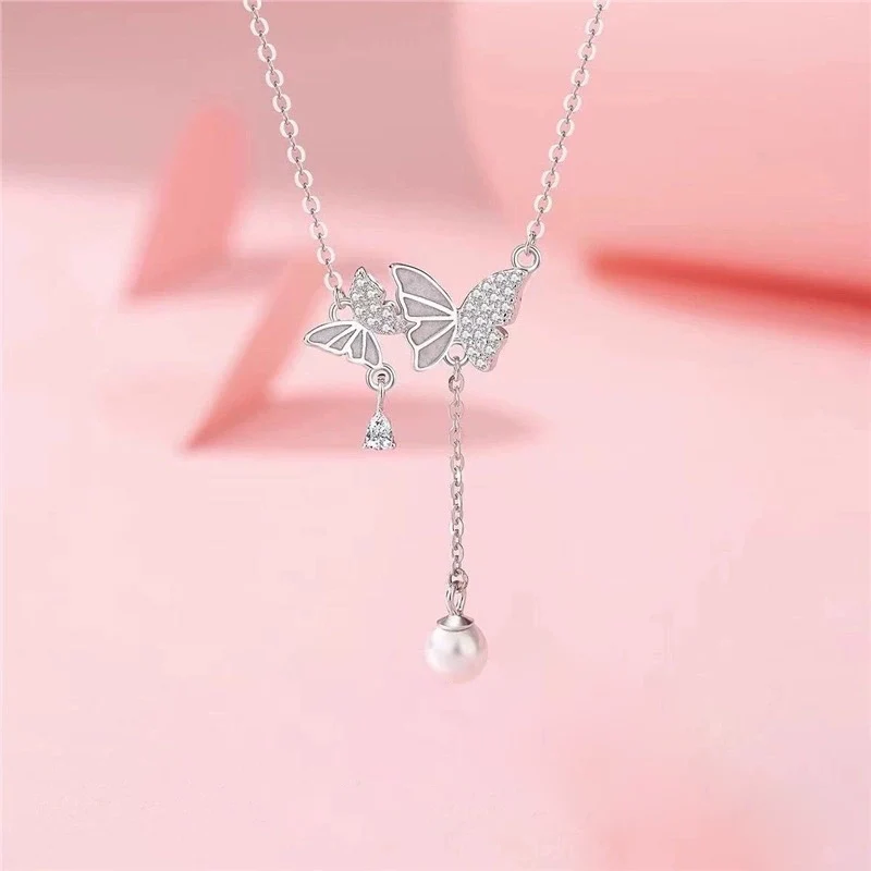 Light and Shadow Butterfly Necklace for Women High-end with Zircon Tassel Collarbone Chain Fashion Creative Pearl Necklaces