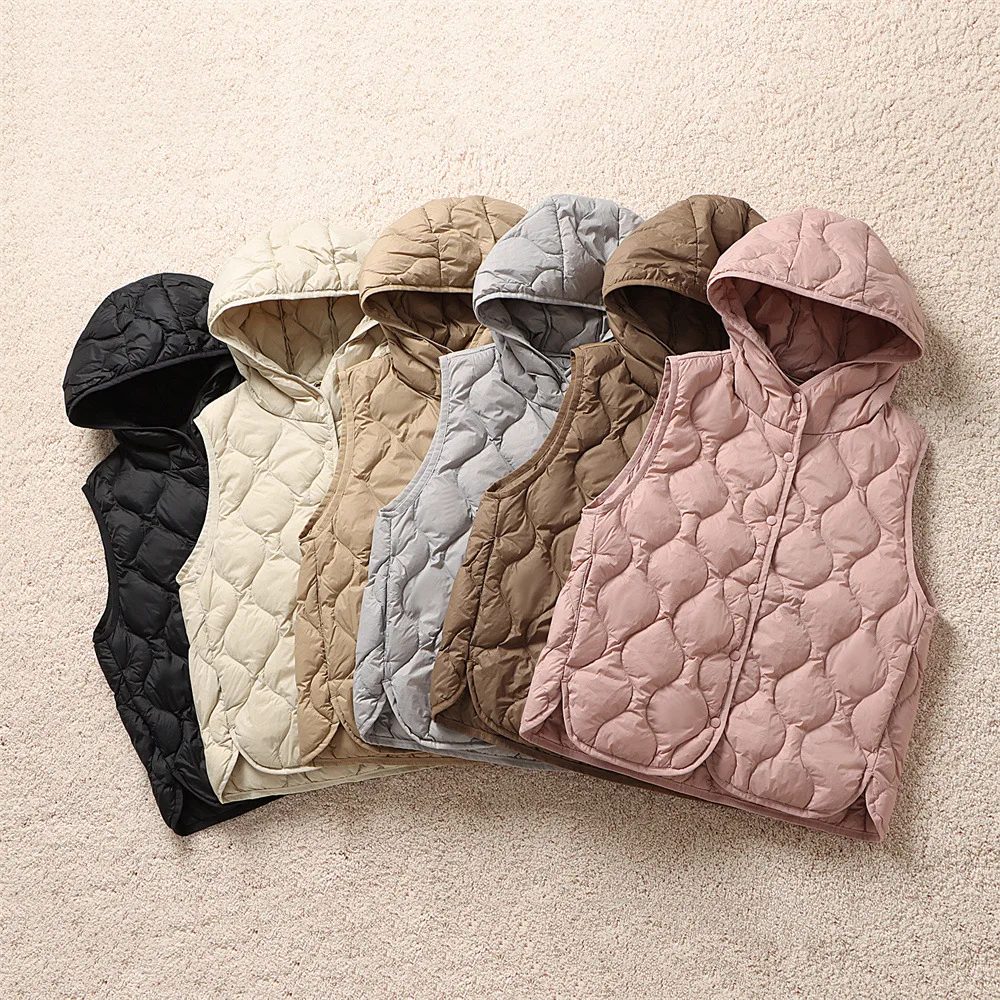 Fashion Lightweight Hooded Down Vest Woman Short Slim Fit Warm Winter Puffer Waistcoat Women Gilet Single Breasted VT-335