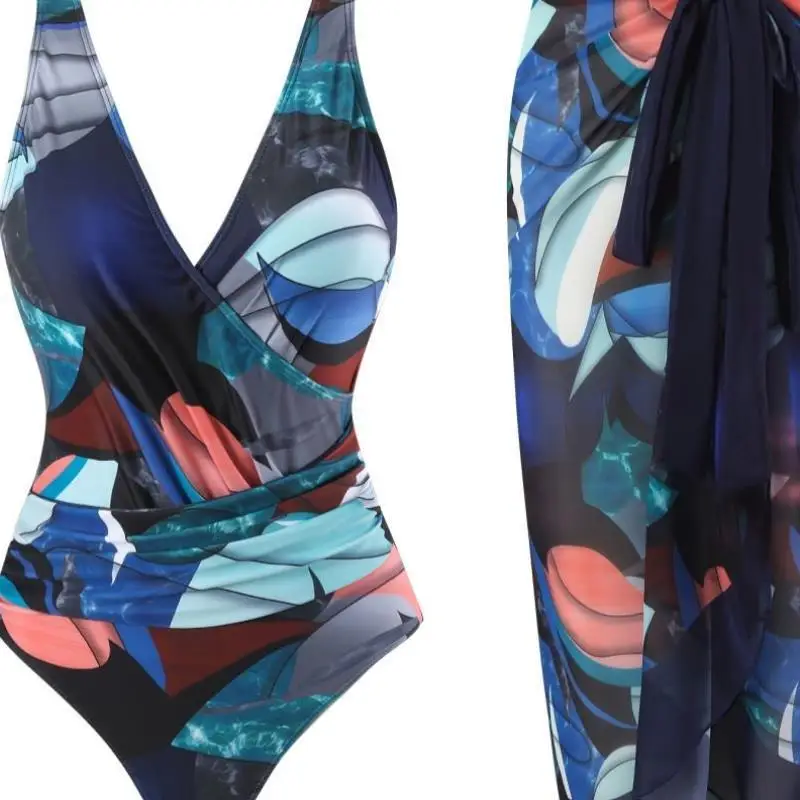 

Новинка Весна 2026: Модный женский слитный купальник с защитой от солнца, низкой талией и хлопковой подкладкой (пять четвертей)