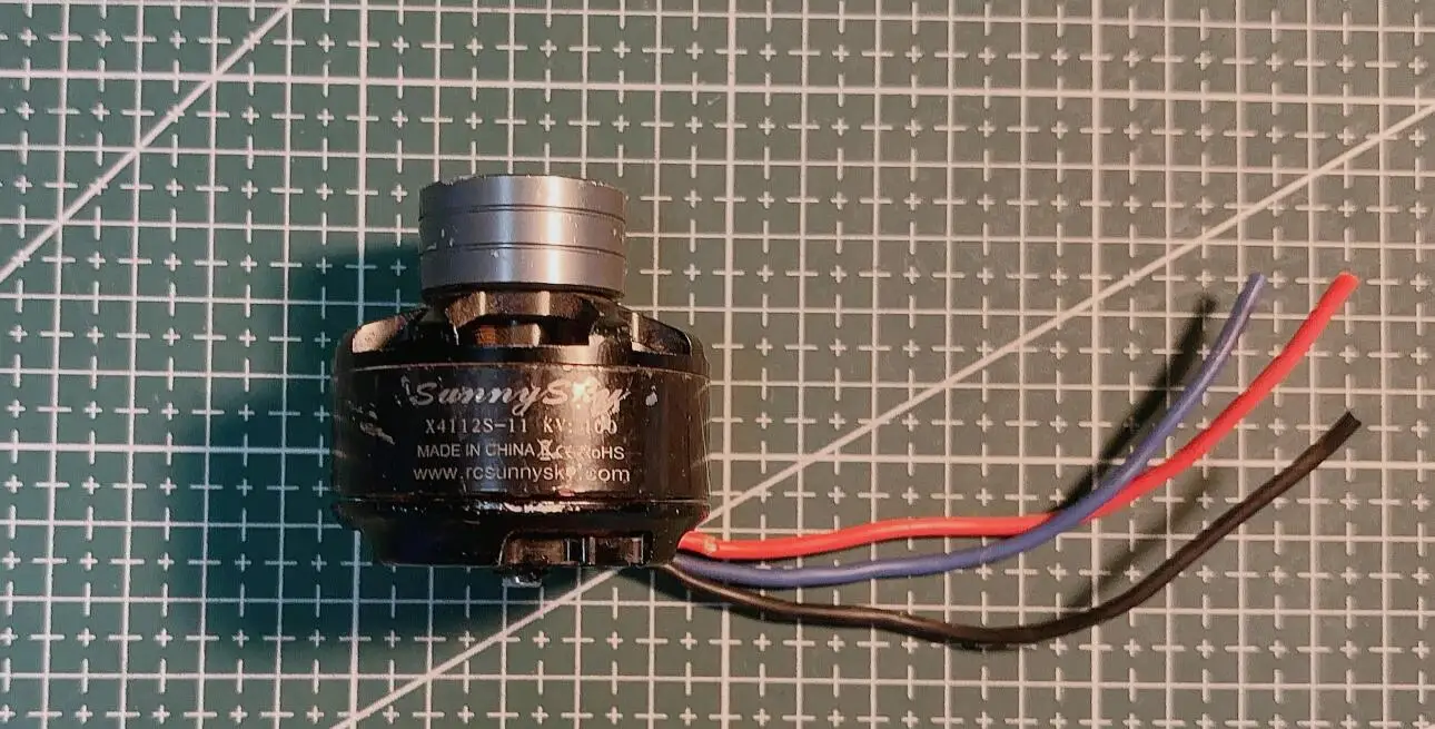 

Used SUNNYSKY X4112S-11 400KV 4112 Outrunner Brushless Motor with Prop adapter for 15inch RC Multi-rotor Aircraft multi-axis
