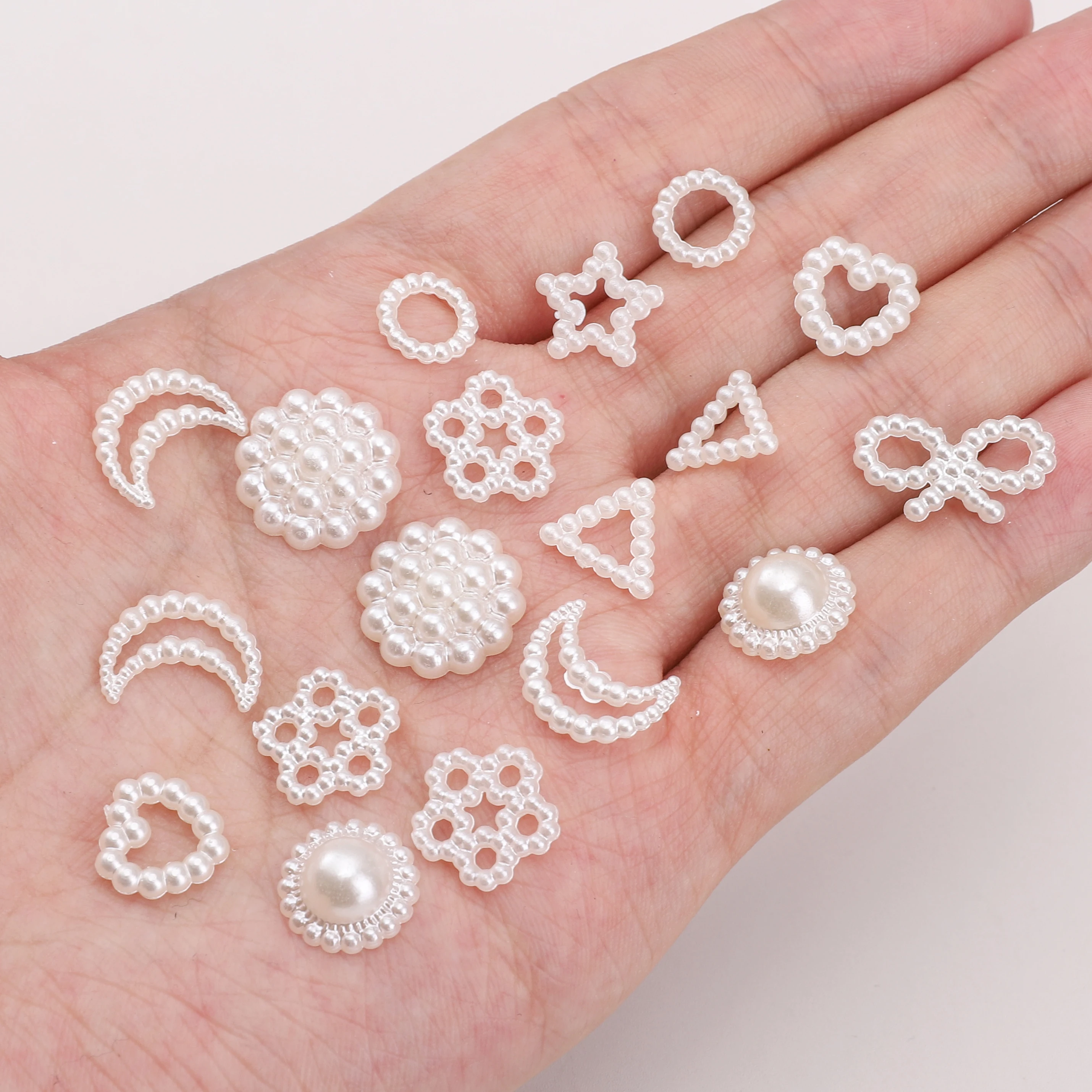 50/100 Stück Gemischte ABS Imitationsperlen Cabochons Schleifenförmige Flache Perlen für DIY Handyhüllen Haarspangen Bastelarbeiten Schmuckherstellung – Detail 3