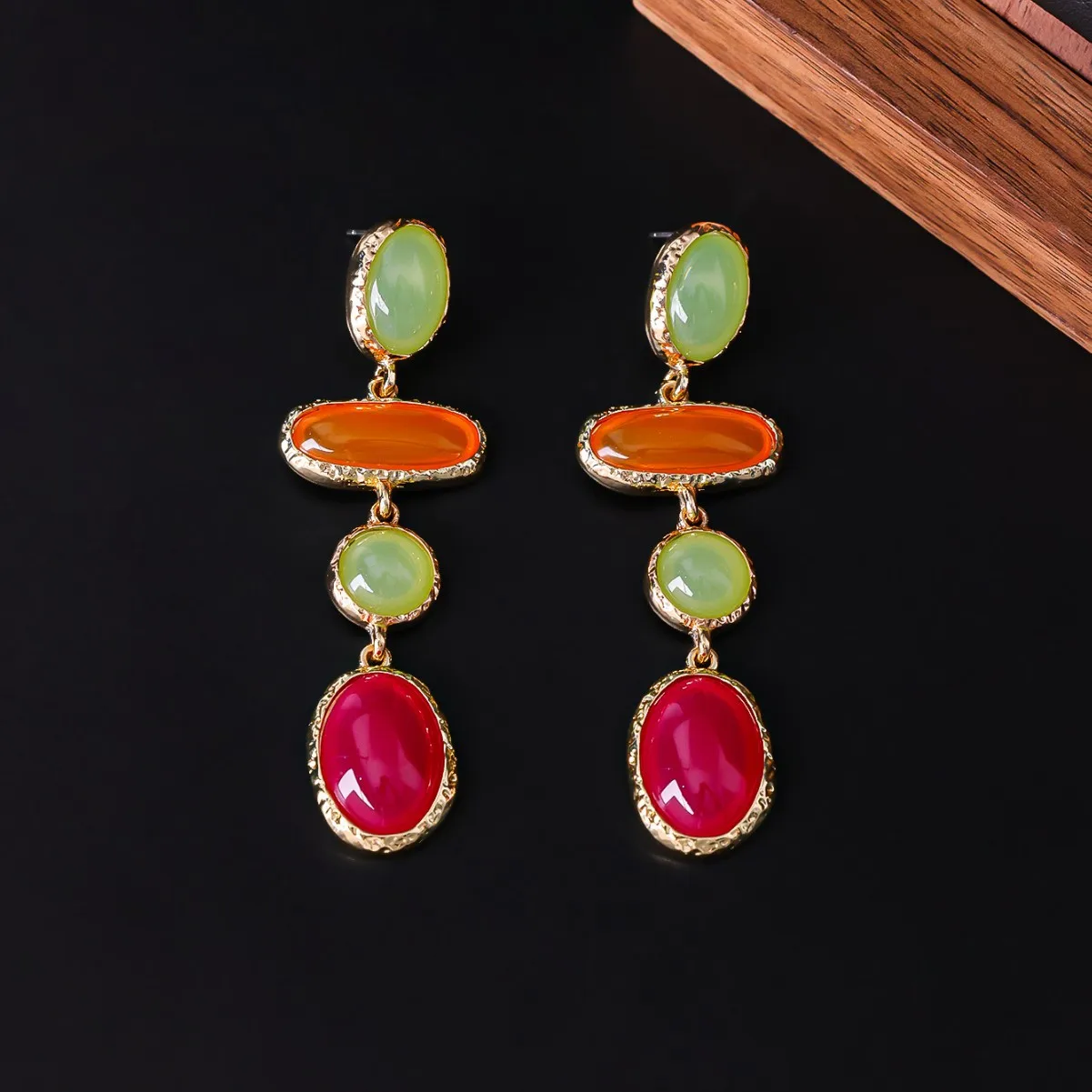 Colorful Retro Resin Dangle Earrings Vintage Geometric Charm Unique Artisan Oval Earring Daily Wear Jewelry Accessory For Women