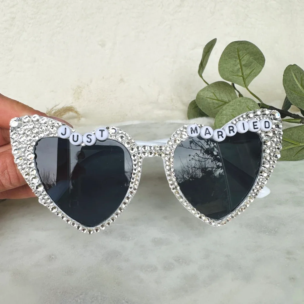 Blinged Just Married Rhinestone Embelished Sunglasses for Bachelorette Party Supplies Wedding Decor Photo Props Bride To Be Gift