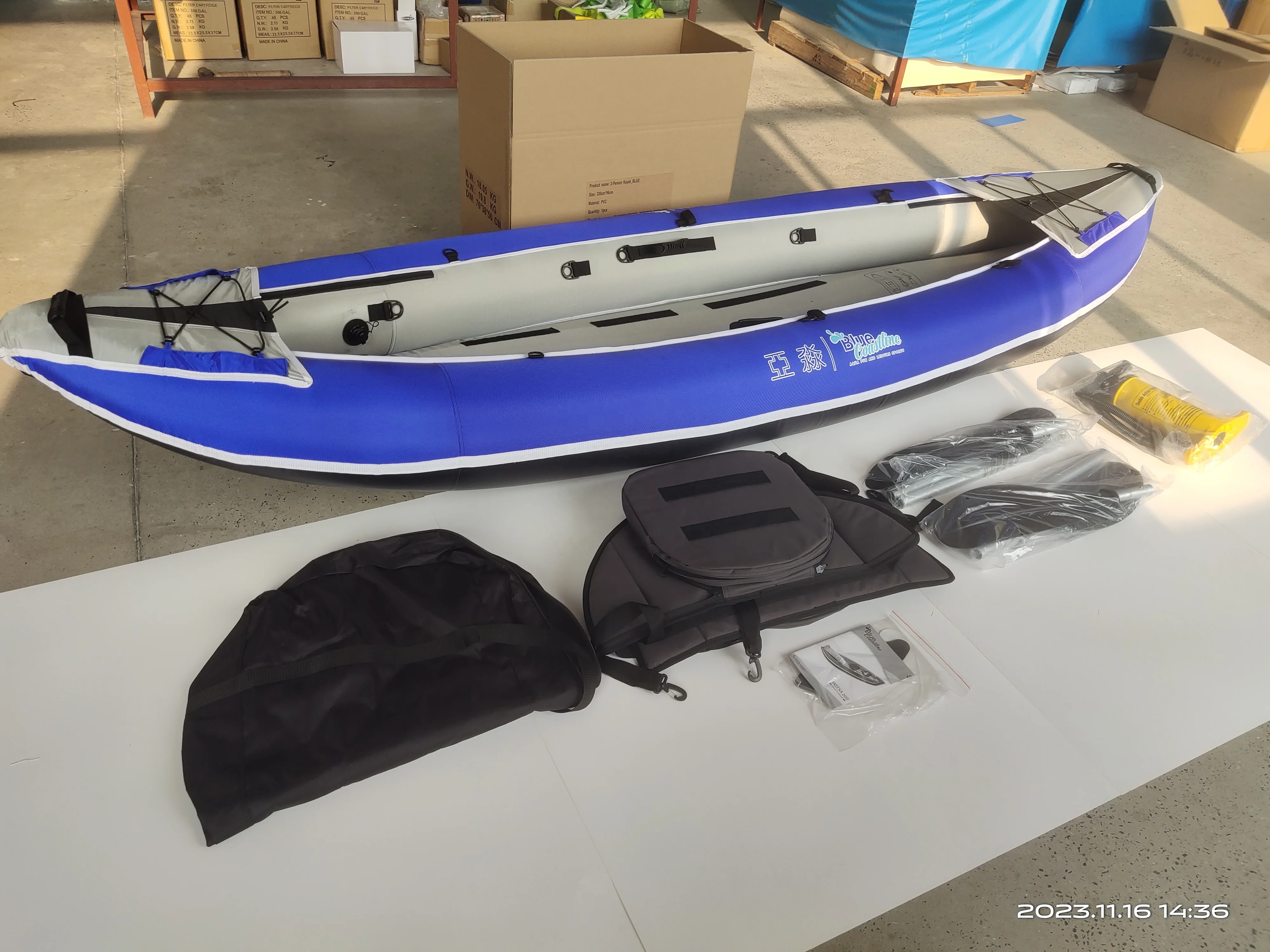 Kayak gonfiabile con sedile doppio, barche a remi, kayak in canoa tandem con punto di caduta