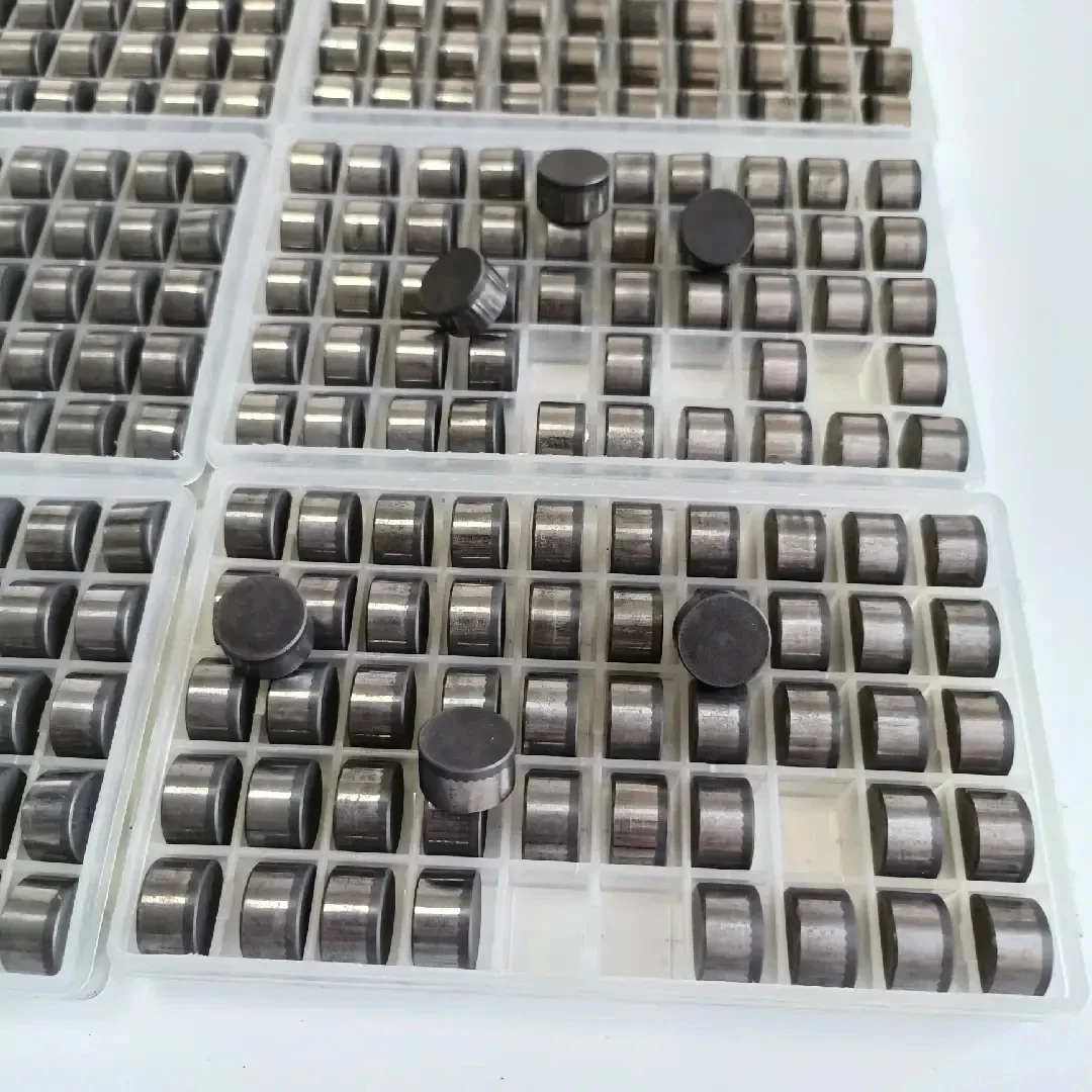 5-50 pz 1308 Inserto taglierina Pdc di alta qualità per punta da trapano in lega di carburo di petrolio e gas Foratura di pozzi per campo petrolio Nuovo 1308 taglierina PDC