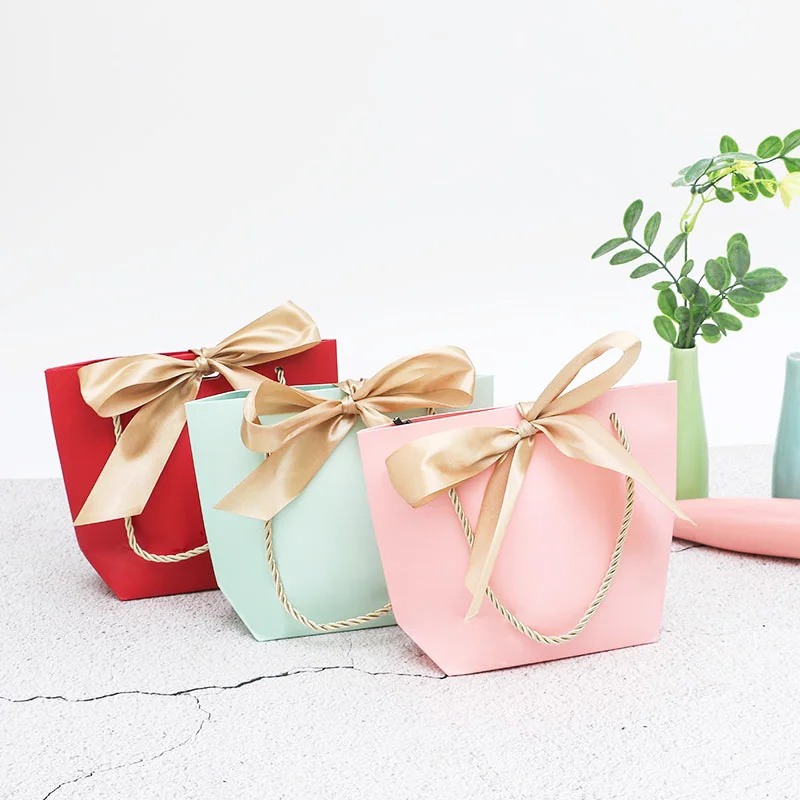 100Pcs/Lot 17 Colors Colorful Gift Paper Bag With Silk Ribbon For Holiday Party Shopping Gift Kraft Paper Bags Wholesale