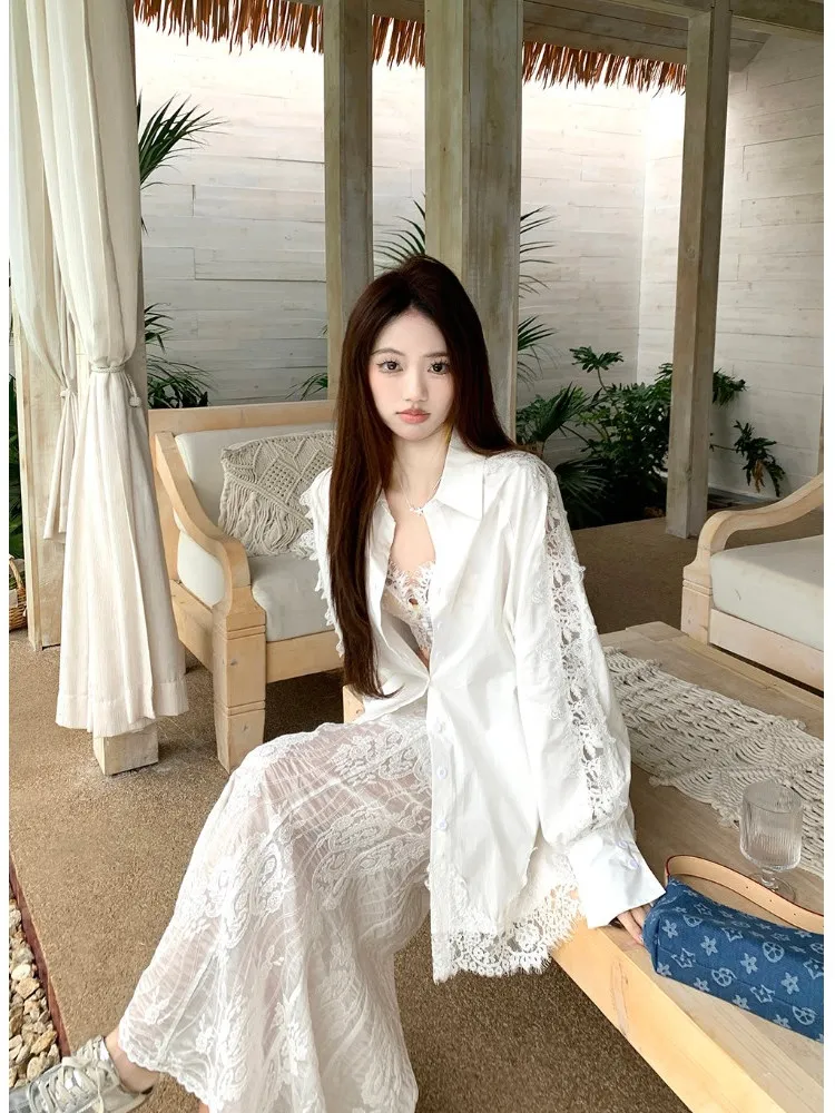 

White Embroidered Lace Splicing Sunscreen Shirt Coat Lace Corset High Waist Half Skirt Women's Summer Design Loose 3-Piece Set