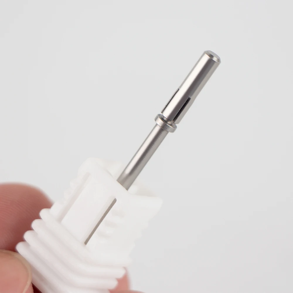 3,1mm Mini Schleifbänder Edelstahl Mini Sandbänder Schaft Nagelbohrer Bits für Maniküre Polieren Maniküre Werkzeuge Zubehör