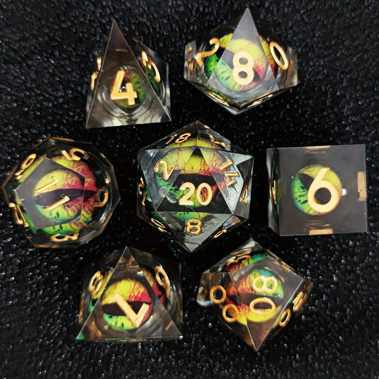 7Pcs/Set Liquid Core Dragon Eye DnD Dice Set Ideal for D&D Gifts and Fantasy Gaming Dungeons and Dragons Gifts Christmas Gifts