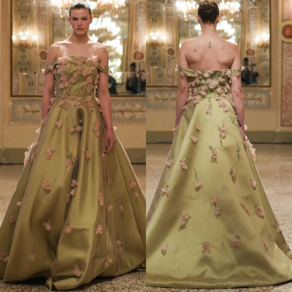 

Customized Temperament Boat Neck Evening Dress Delicate Satin Flowers Homecoming Dress Modern Chapel Train Prom Dress