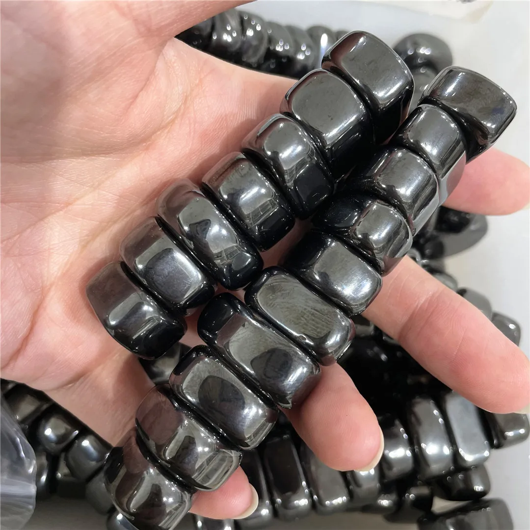 Polished Black Lodestone Magnetite Palm Stone Magnetic Minerals Healing Chakras Feng Shui Decor Body Field Balance Energy Stones