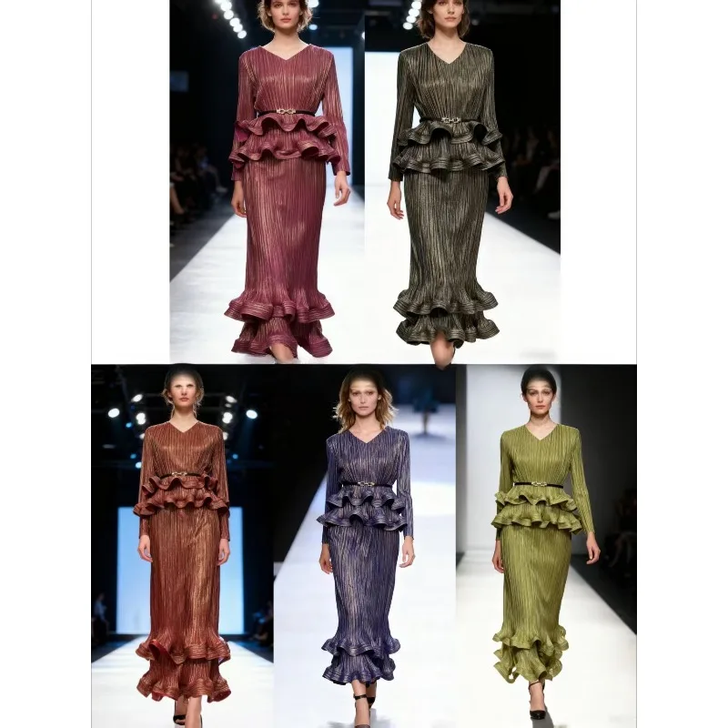 

Miyake Fold 2025 Autumn/Winter New Style Gold Plated V-neck Fashion Two Piece Set with Elegant Temperament Collection Pleats