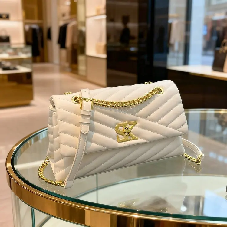 

Модная текстурированная сумка-тоут для женщин, роскошная дизайнерская сумка через плечо, вместительная, элегантная кожаная сумка для мам, простая и стильная.