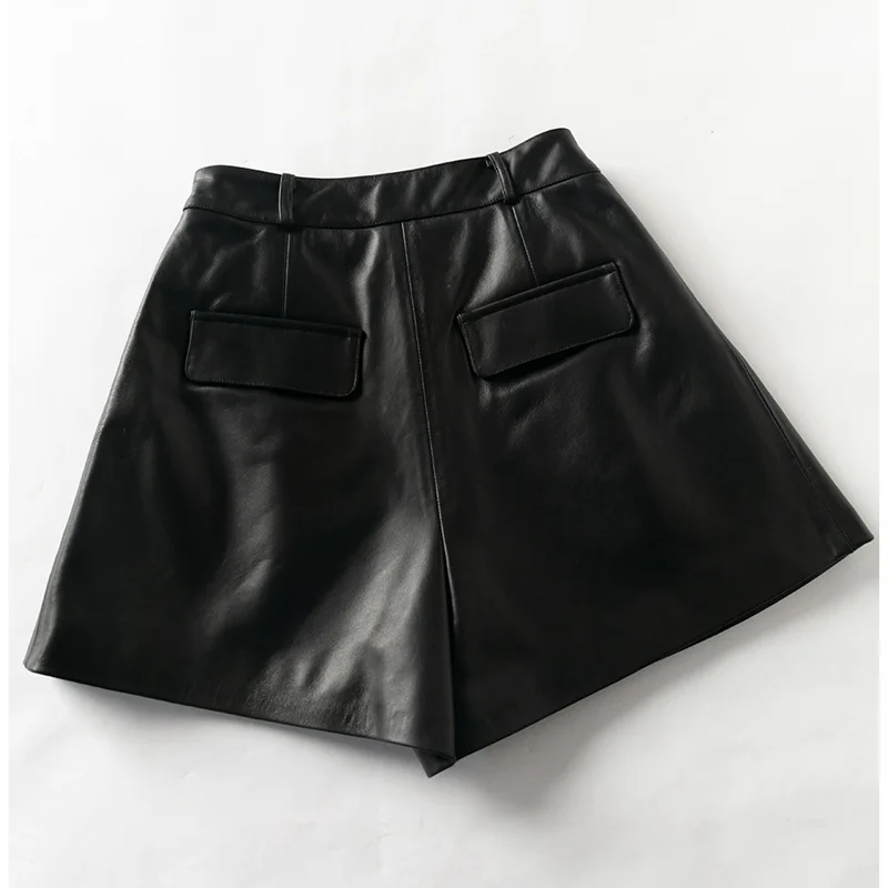 Pantalones cortos de piel de oveja para mujer, Shorts femeninos de cintura alta con bolsillos y pierna ancha que combinan con todo, color negro y caqui, C8100