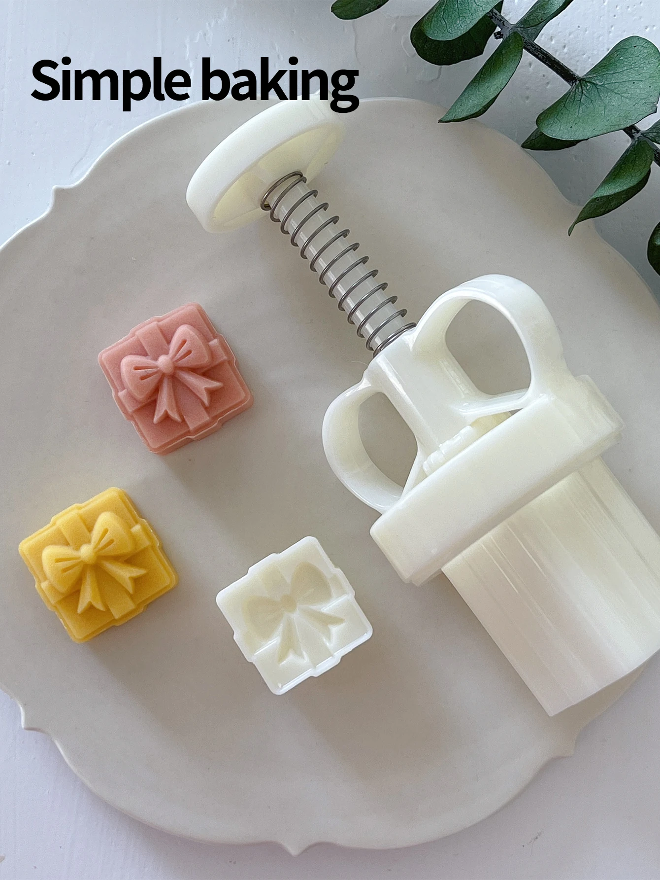 Adorable Heart And Gift Shaped Pastry Mold for Mooncakes Ideal Sweet Dessert Making Tool for Gifting Green Bean Cake, Maamoul