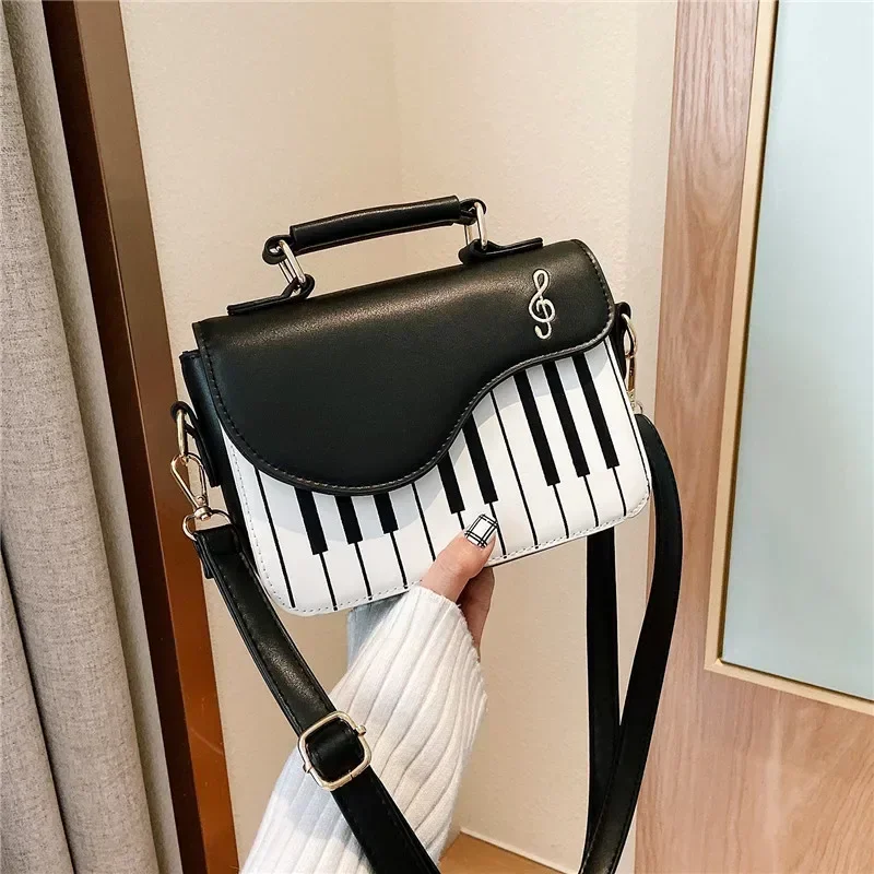 Petit sac à bandoulière carré en PU pour femme, design de piano, sac à cosmétiques serré, style chaud, haute qualité, nouvelle mode, 2024