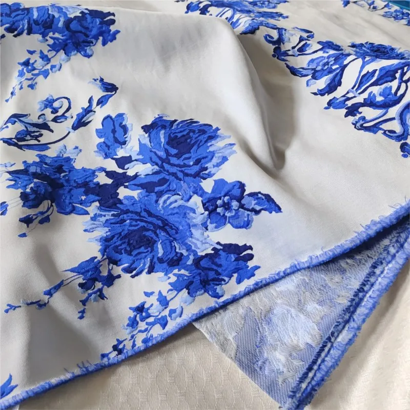 Blue and white porcelain jacquard fabric women's dress windbreaker