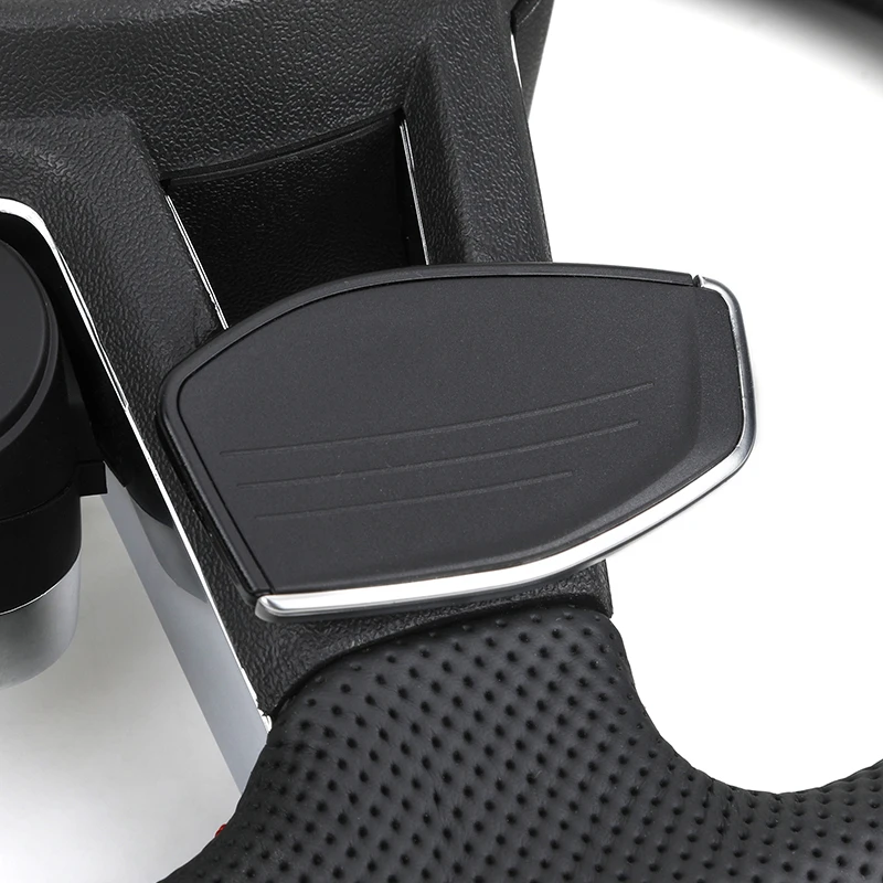Zdjęcie 7: Kierownica R8 Volante z przyciskiem Start, w pełni perforowana skóra, do Audi A3 A4 A5 A6 B8 B9 Q3 Q5 TT TTRS RS3 RS4 S3 S4 S5 8V