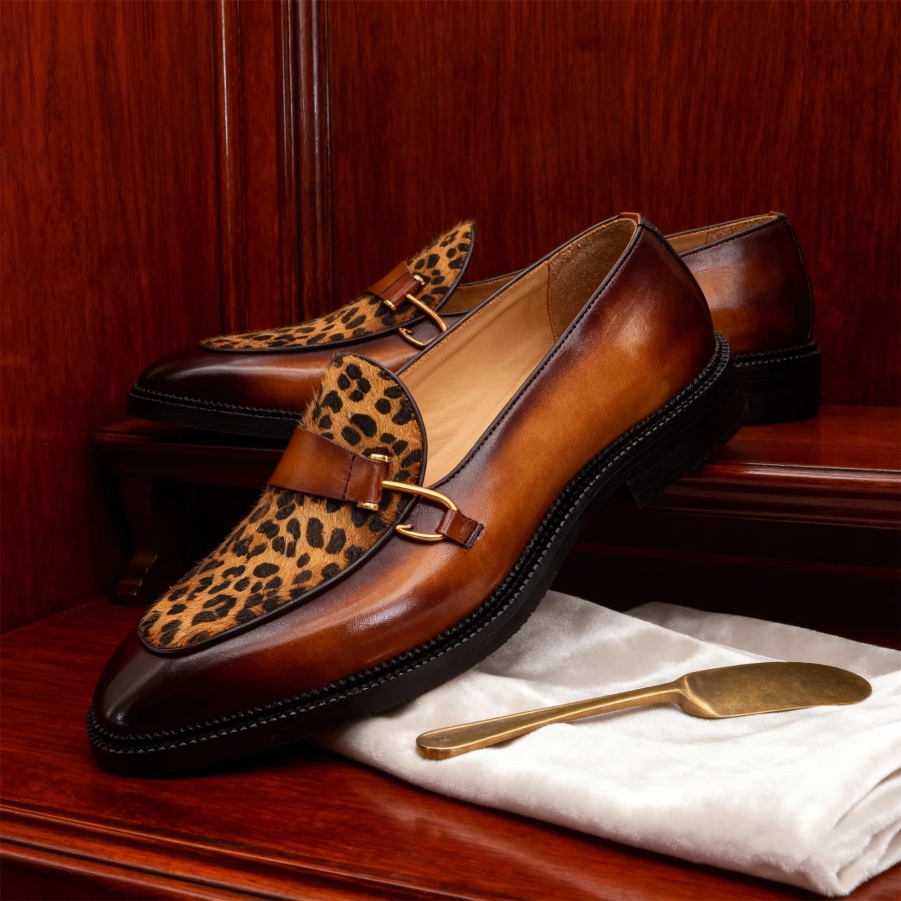 Fashion Man's Leather Shoes Party Wedding Loafers Metal Button Moccasins Men Slip-on Comfortable Driving Popular Club Flats