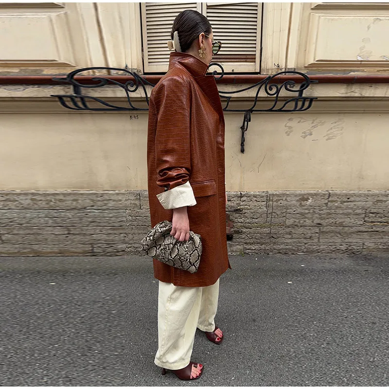 Crocodile Embossed Trench Coat Lapel Collar Button‑Front 2026 Autumn Women Vintage Outerwear Trendy Lady Casual Overcoat