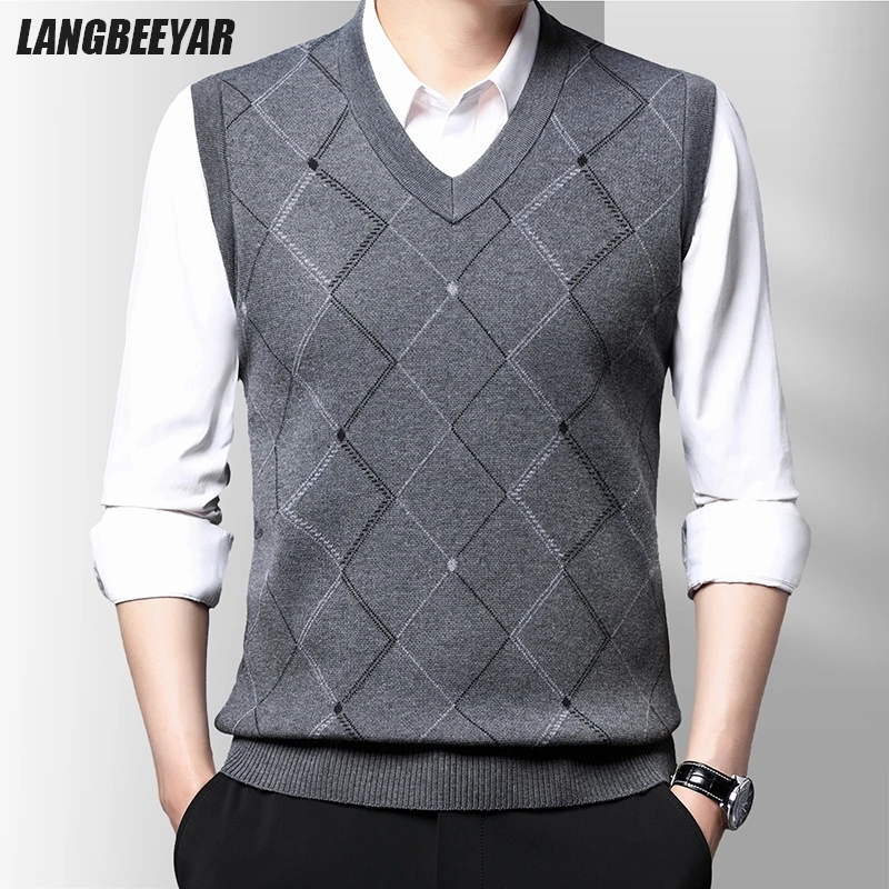 

Top Grade New Autum Winter Fashion Brand Knit Pullover V Neck Sleeveless Sweater Argyle Vest Mens Casual Men Clothes