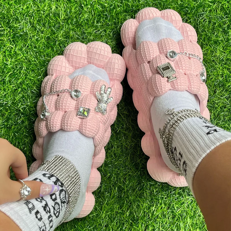 

2026 Summer New Open Toe Bubble Slippers Plus Size Women Massage Flip-flops Non-slip Home Bathroom Slippers Ladies Shoes Sandals