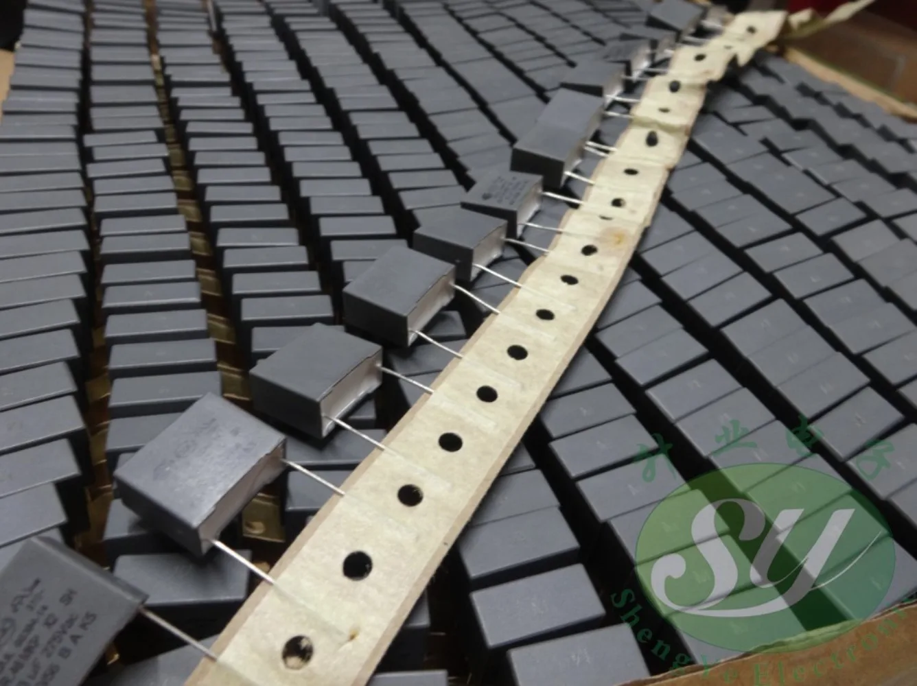 10PCS AV R46KI3330DQ 0.33uf/275VAC 330nf u33 334 New film capacitor