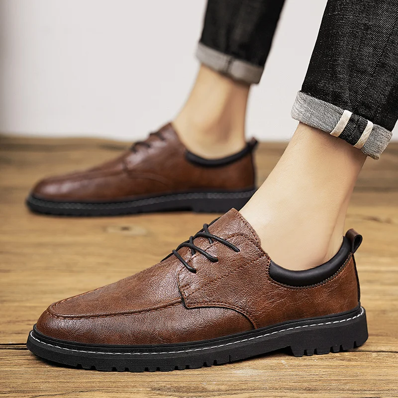 

Autumn New Men Shoes Brogue Casual Shoes Men Genuine Leather Shoes Work Boots Business Casual Sneakers