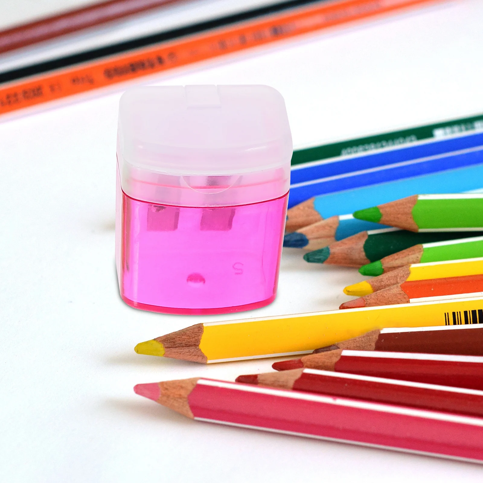 12 قطعة مبراة أقلام رصاص قرطاسية مريحة بفتحات مزدوجة مبراة يدوية لمكتب حقيبة مدرسية خفيفة الوزن لشحذ القلم الرصاص