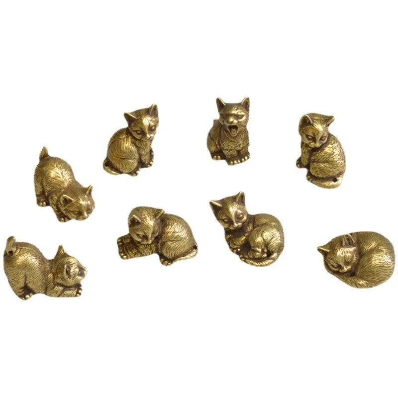 8 Styles Available Brass Cute Cats Figurines Miniatures Desktop Ornaments Classical Small Animal Tea Pet Home Decors Accessories