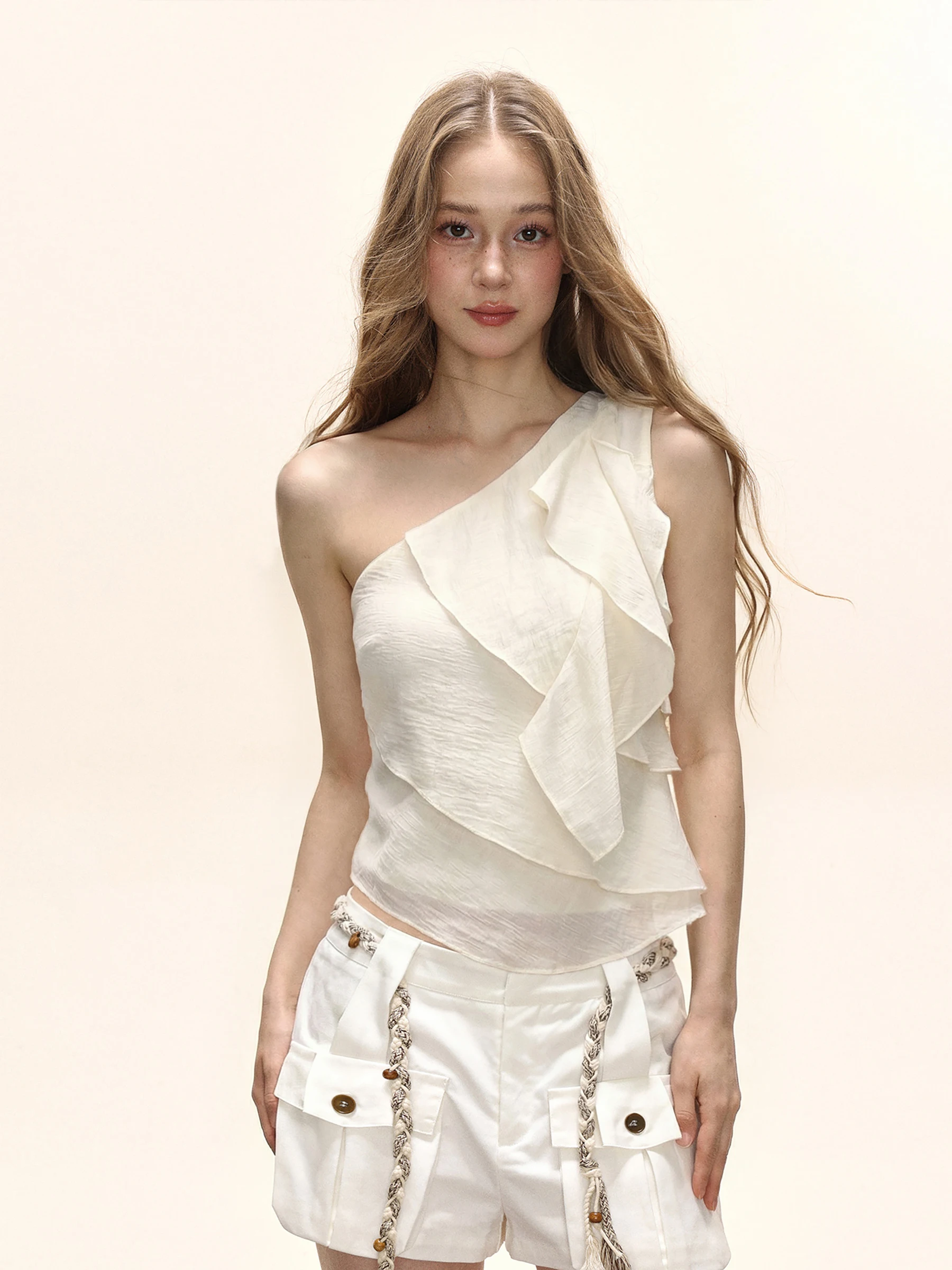 Slim Fit T-Shirt Women's Summer Sexy Single Shoulder Strap American Style Irregular Hem Lace Trim Casual Top Short Length